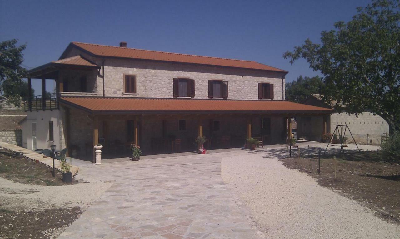 Agriturismo Il Parco นัสโก้ ภายนอก รูปภาพ